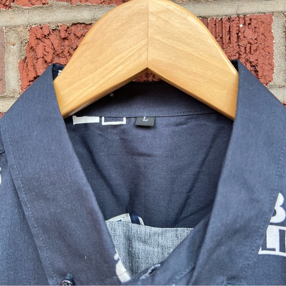 Blue Light Navy Blue Beer Can Graphic Button Down Collared Short Sleeve Shirt - Picture 3 of 4